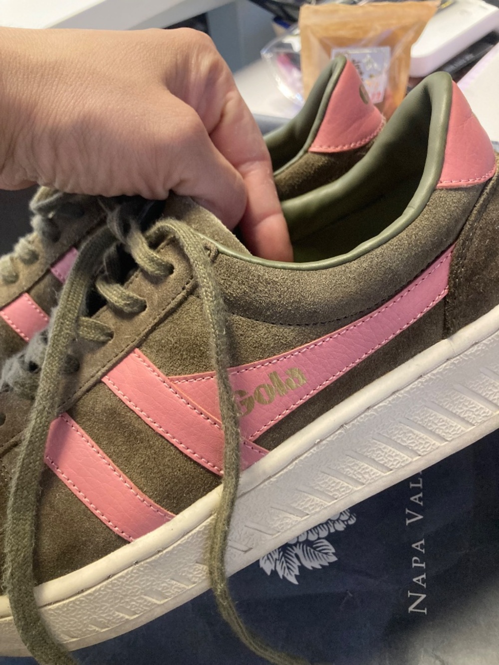 Like new Gola women’s 10 brown and pink suede upper sneakers - Picture 8 of 11